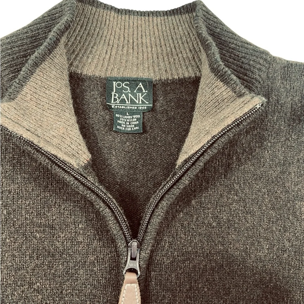 Jos. A. Bank Dark Brown Lambs Wool Quarter Zip Sweater in Men’s Size Large